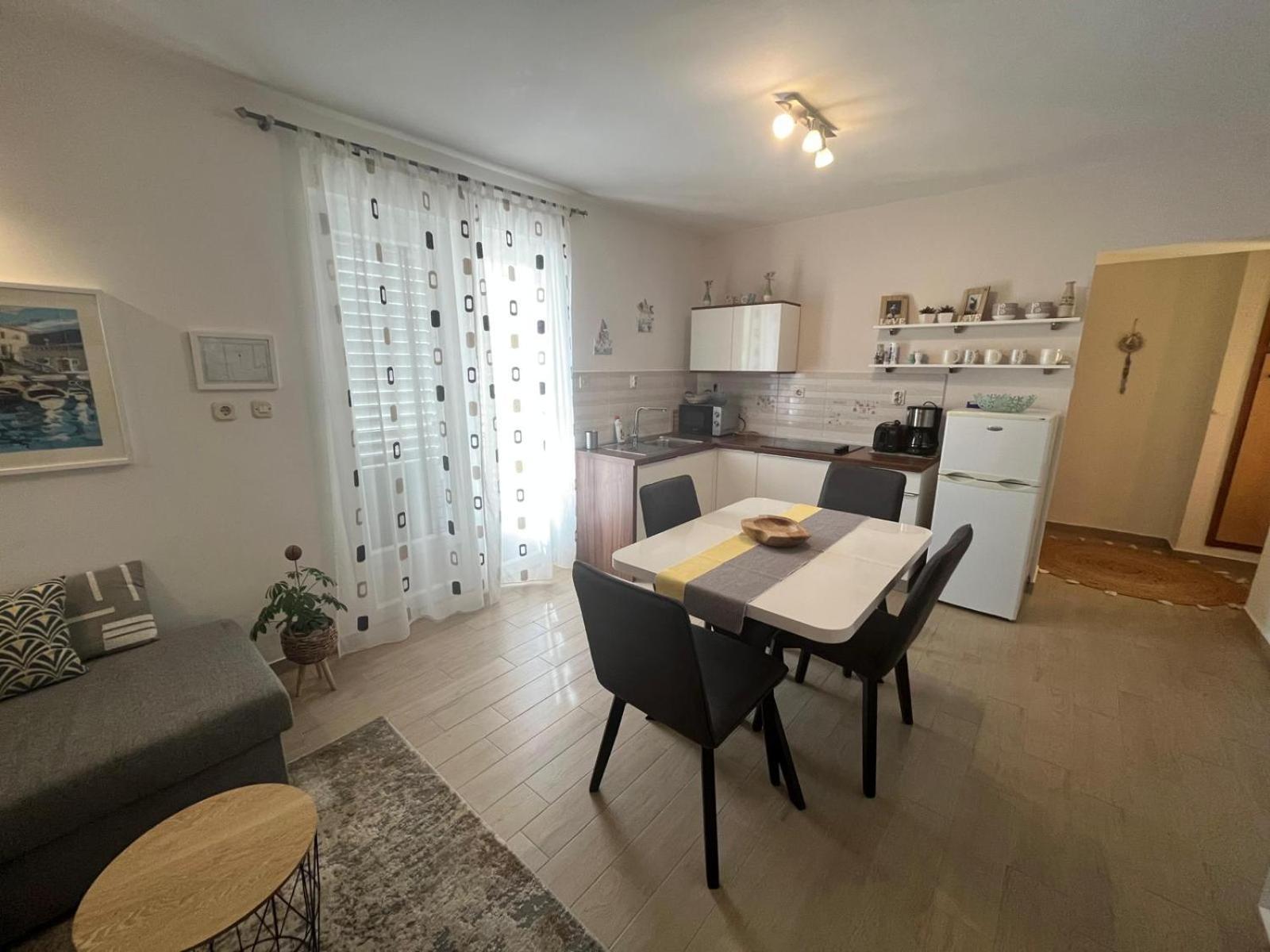 Apartmani Anica Risika Dış mekan fotoğraf